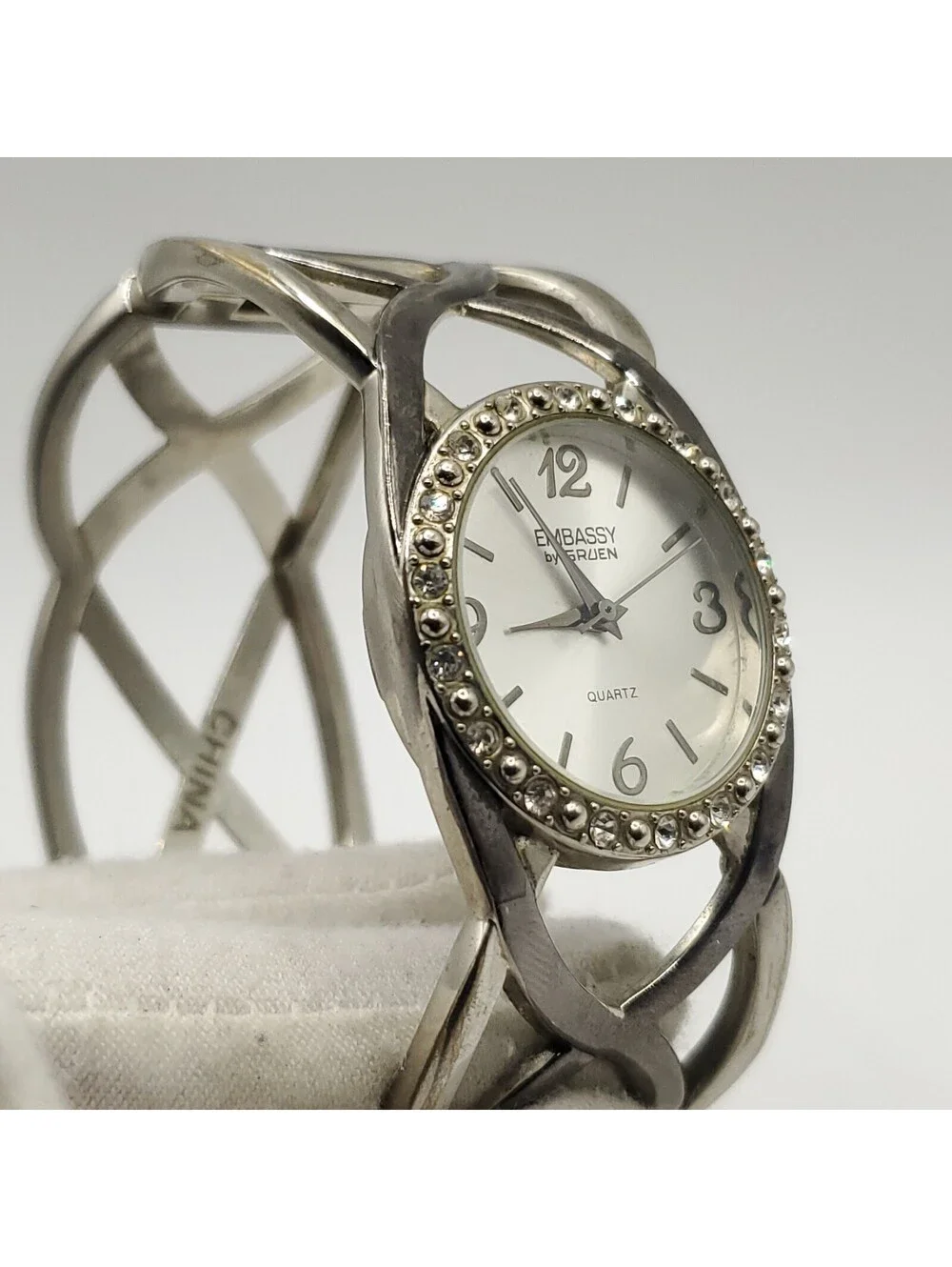 Embassy By Gruen Quartz Cuff Band Womens Watch 30mm Silver Tone New Battery